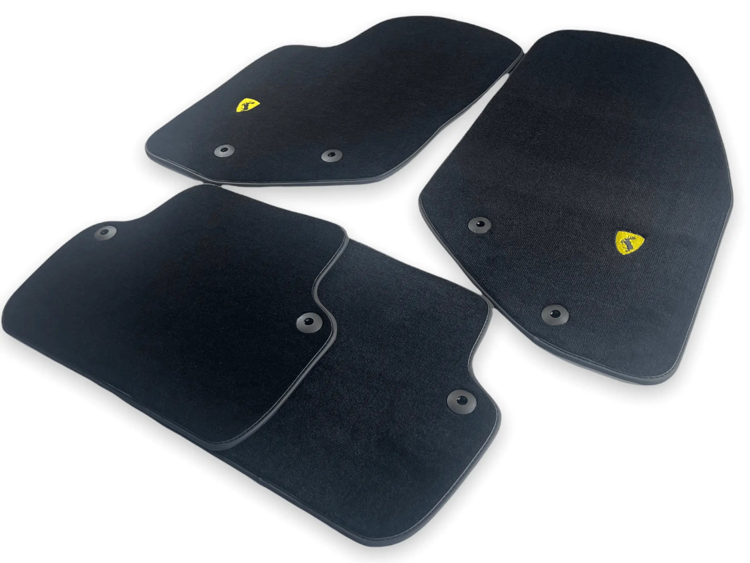 Floor Mats For Volvo V70 (1996-2000) - AutoWin