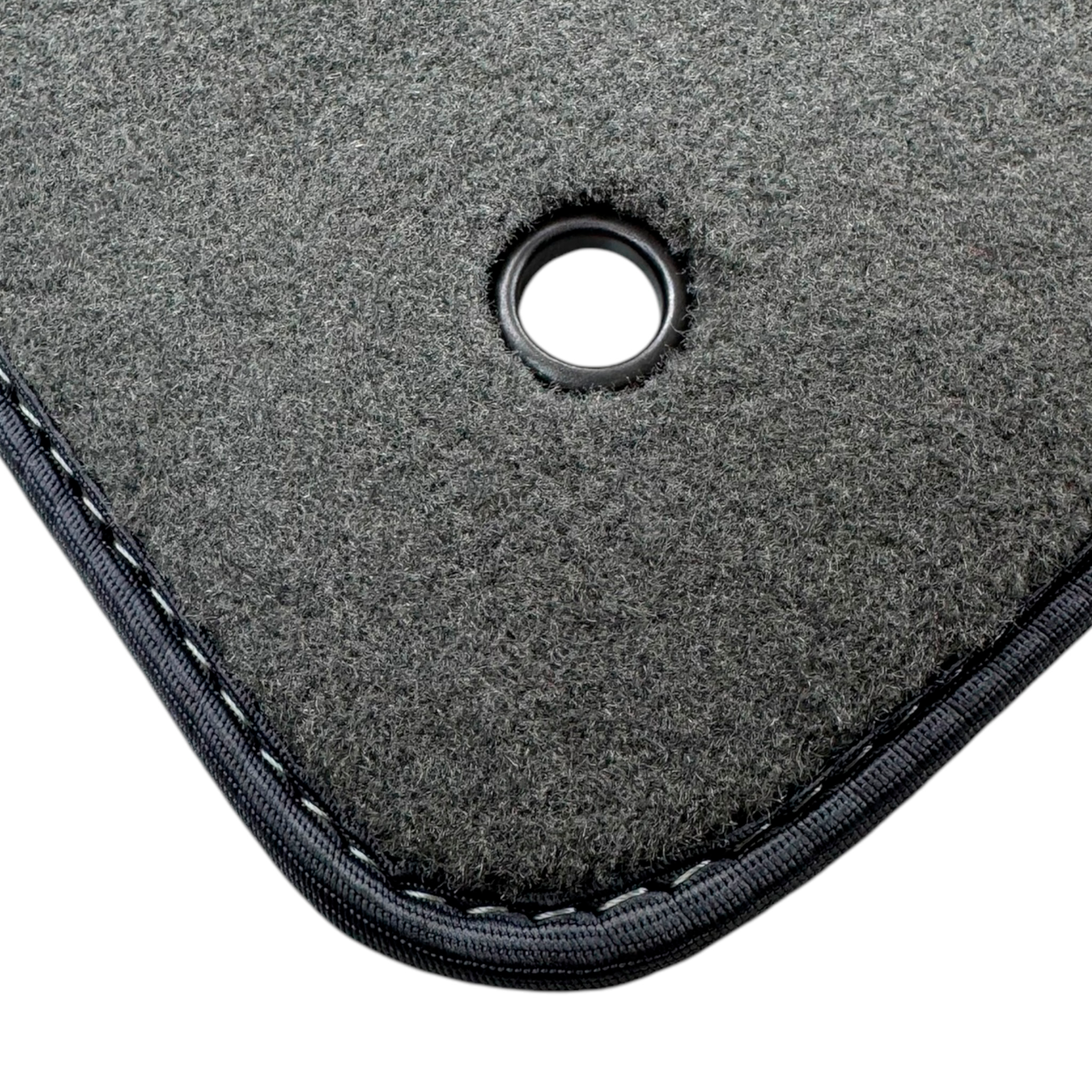 Gray Floor Mats for Lincoln Town Car (1980-2011) | AutoWin