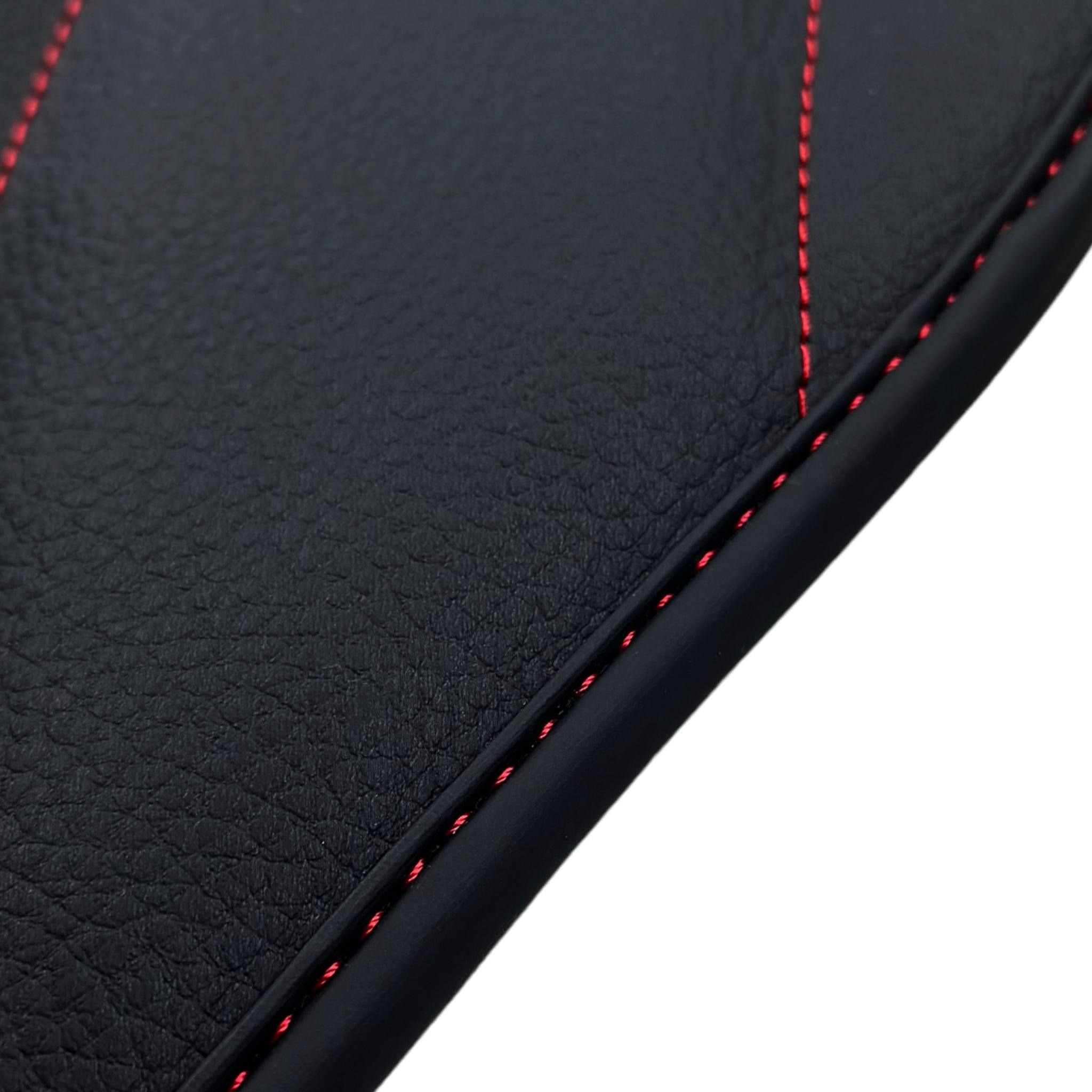 Black Leather Floor Mats For Mercedes Benz GLA-Class X156 (2013-2017) | ER56 Design